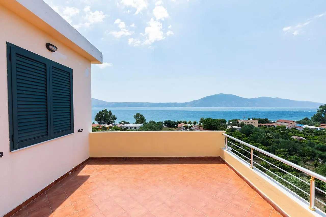 Hotel Dini Radhimë Affittacamere
