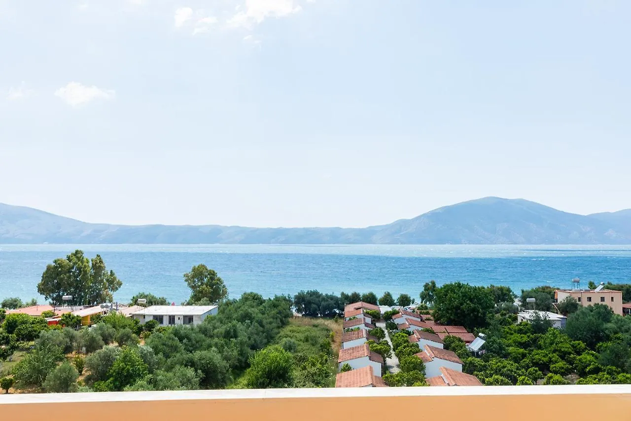 Maison d'hôtes Hotel Dini Radhimë