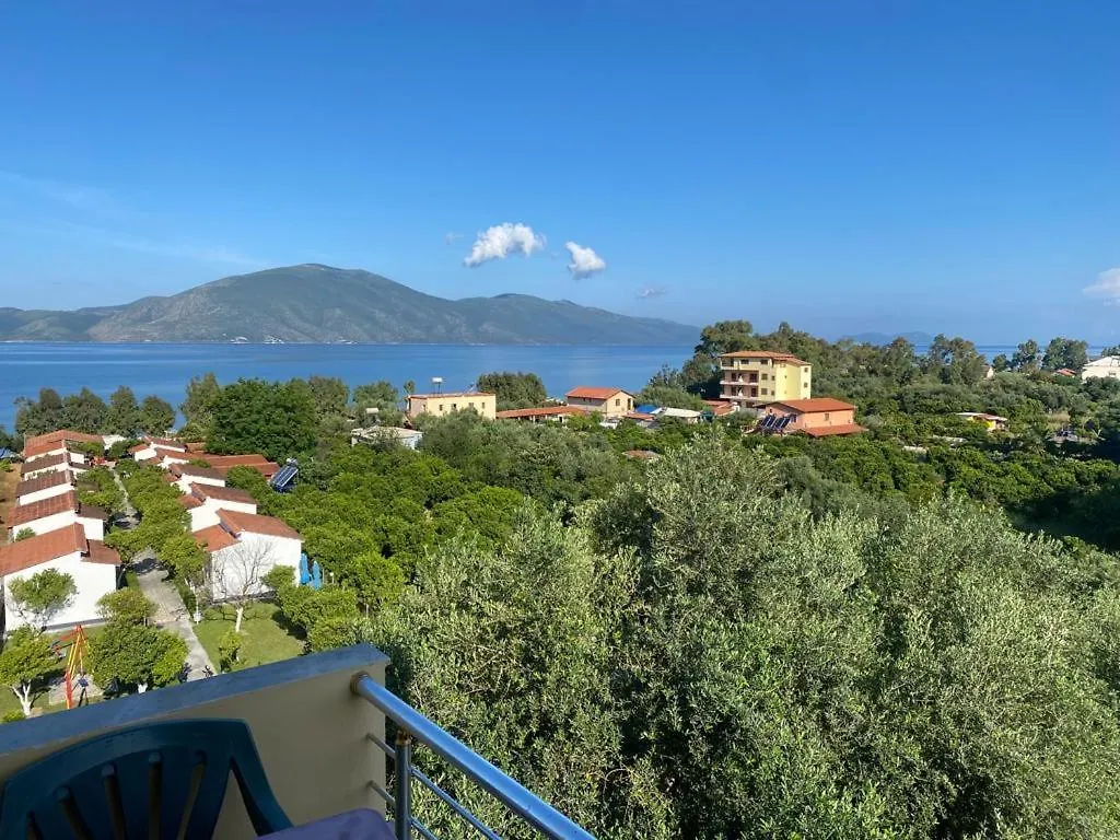 Hotel Dini Radhimë 0*,  Albania