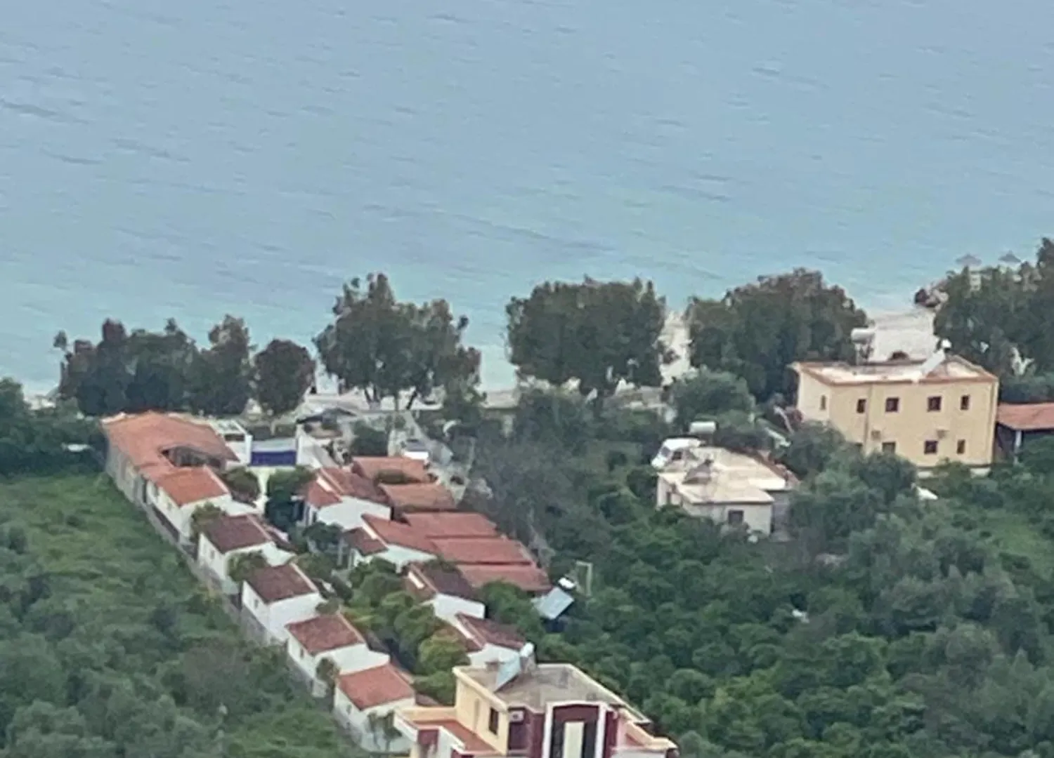 게스트하우스 Hotel Dini Radhimë